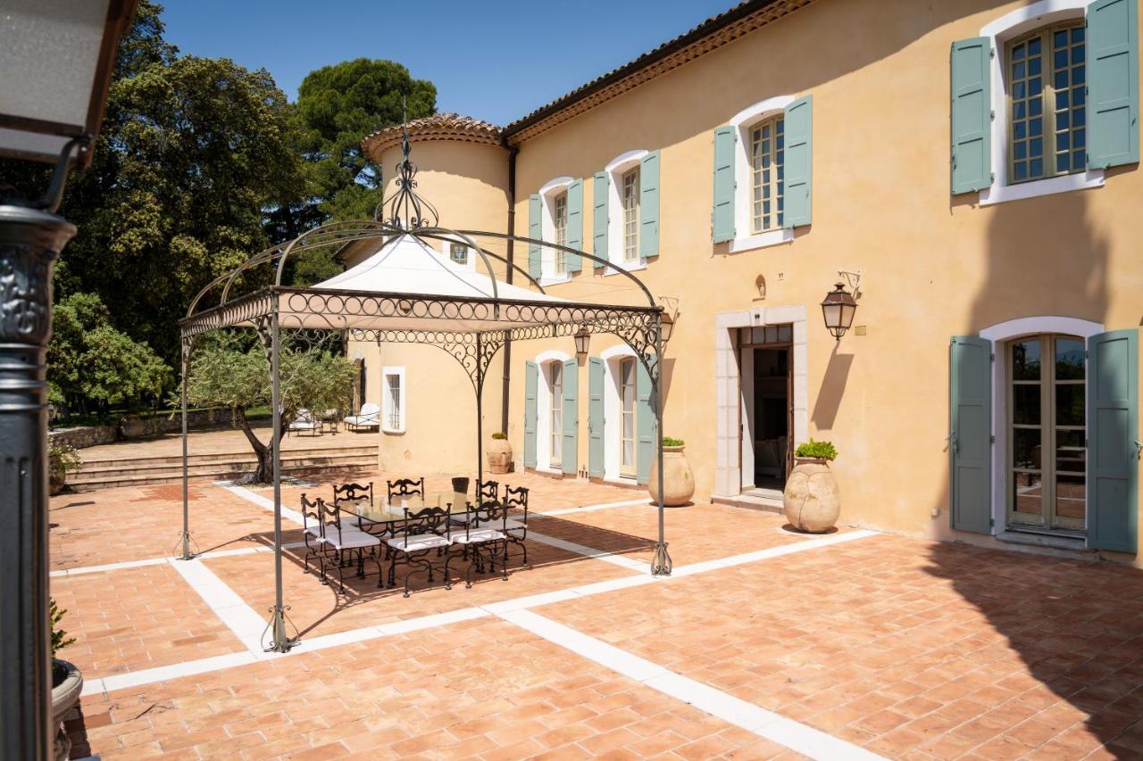 Chateau Les Crostes Lorgues Bagian luar foto