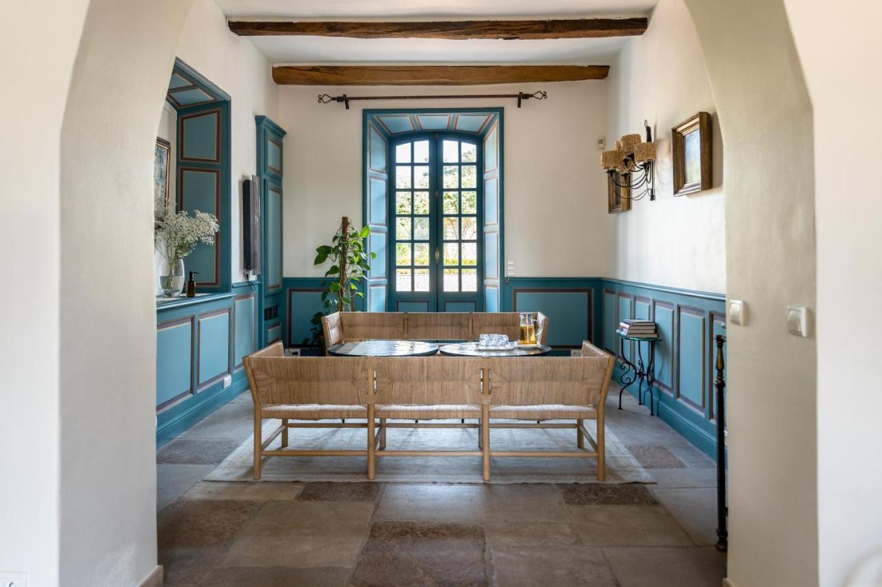 Chateau Les Crostes Lorgues Bagian luar foto